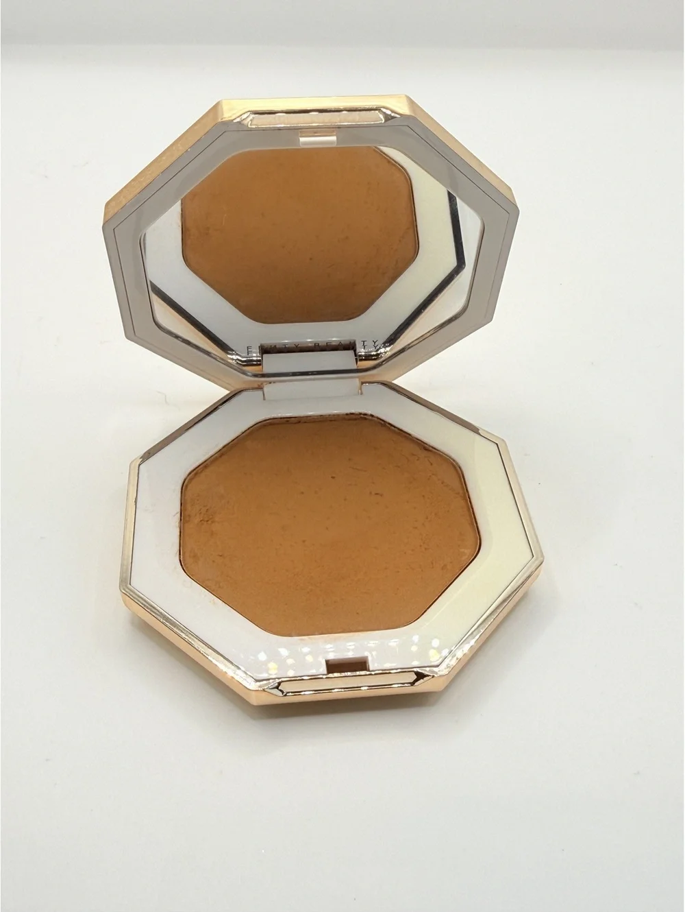 Fenty Sun Stalk'r Instant Warmth Bronzer Caramel Cutie